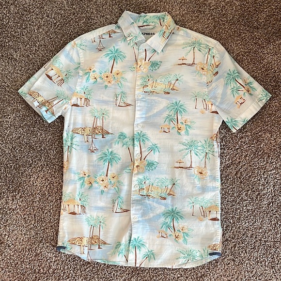 Mens sized xs Express short sleeved button up - Picture 1 of 3